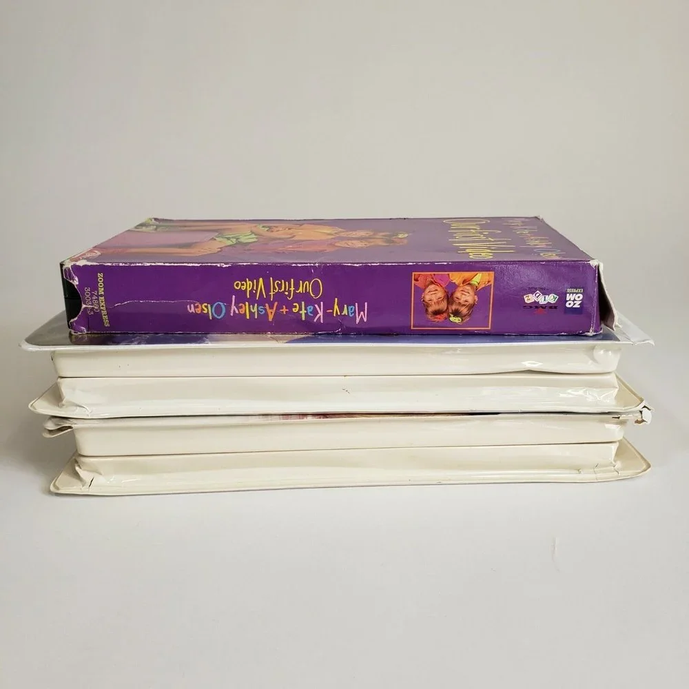 Vintage 1990s Mary Kate and Ashley Olsen VHS Children's Videos Lot of 3 Tested - Picture 6 of 6